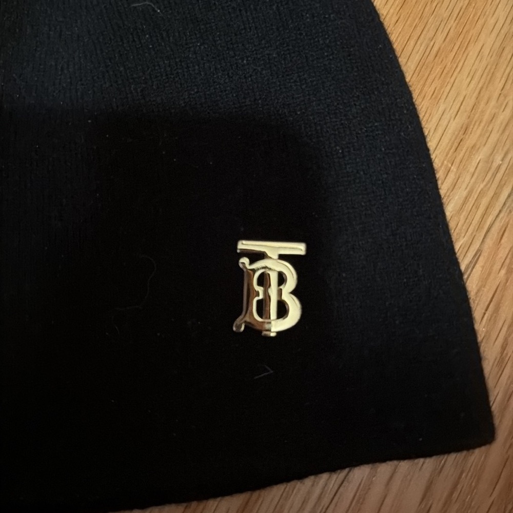 Burberry black beanie- like new - Picture 2 of 3